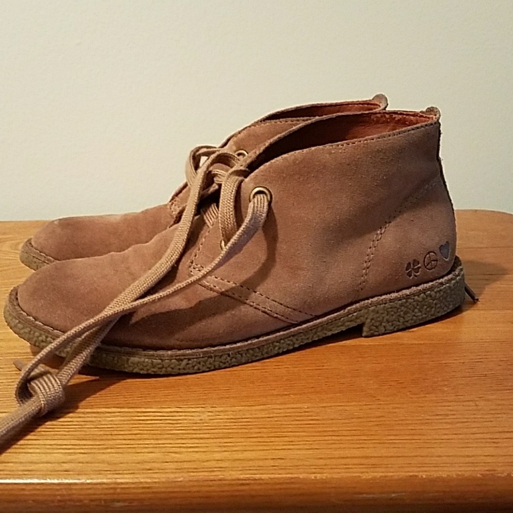 Leather boots